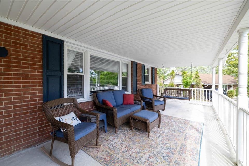 80 Alta Court, photo 3 of 37