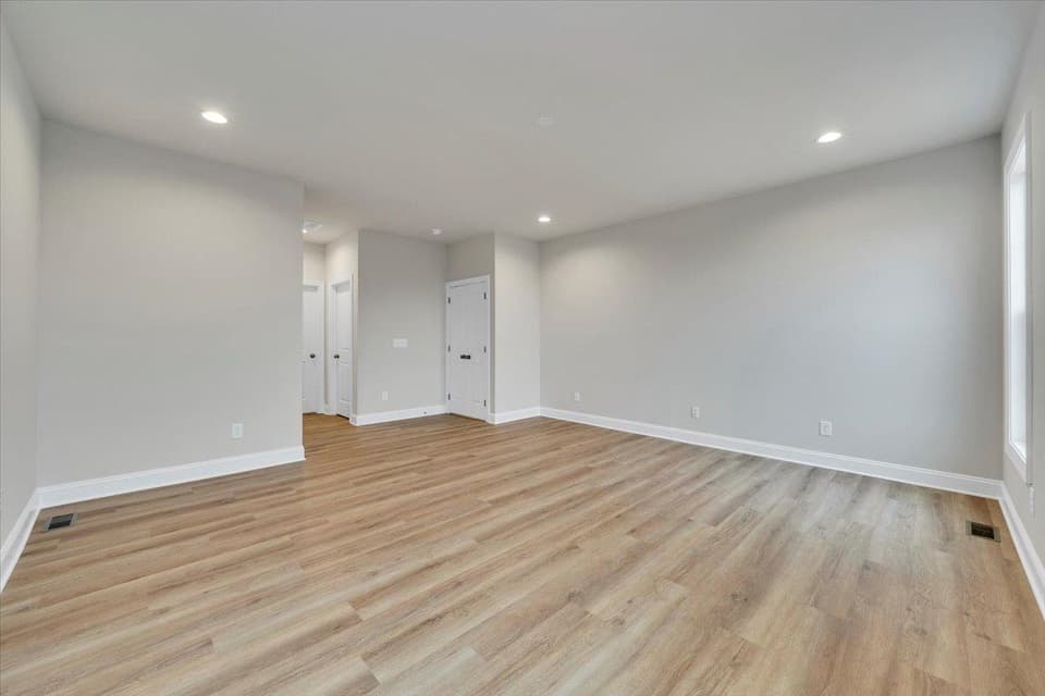 1062 Round Meadow Drive, photo 39 of 40