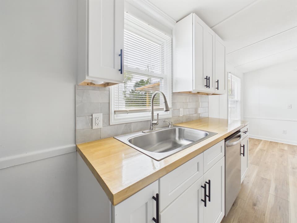 1030 Church Street NE, photo 11 of 32