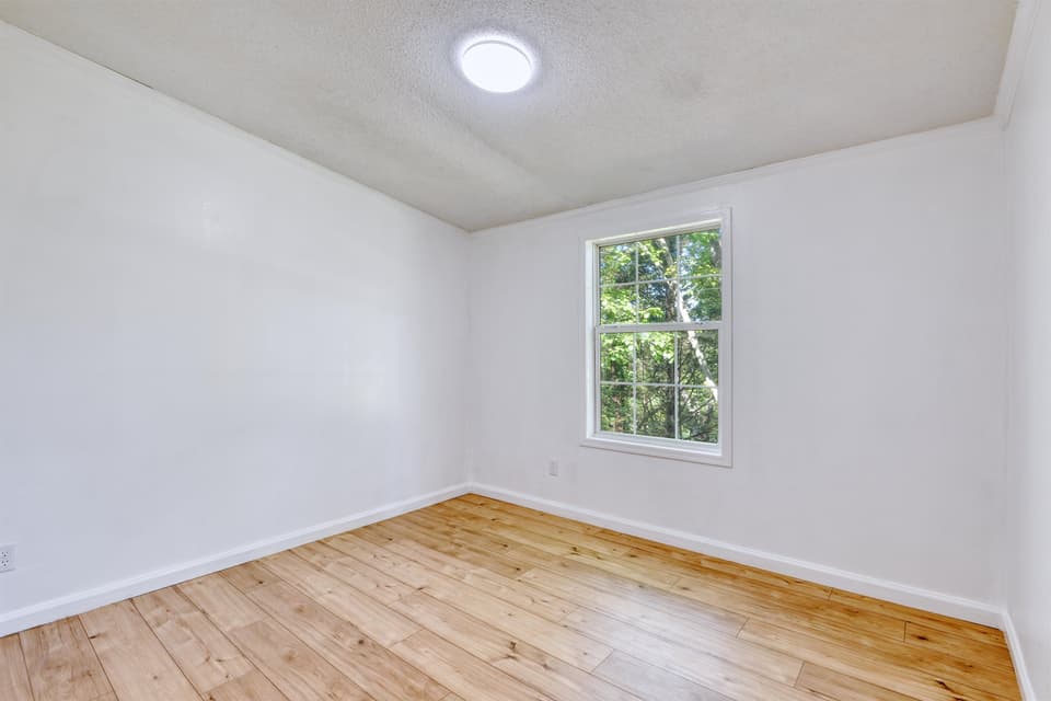 475 Dunlap Drive NE, photo 35 of 40