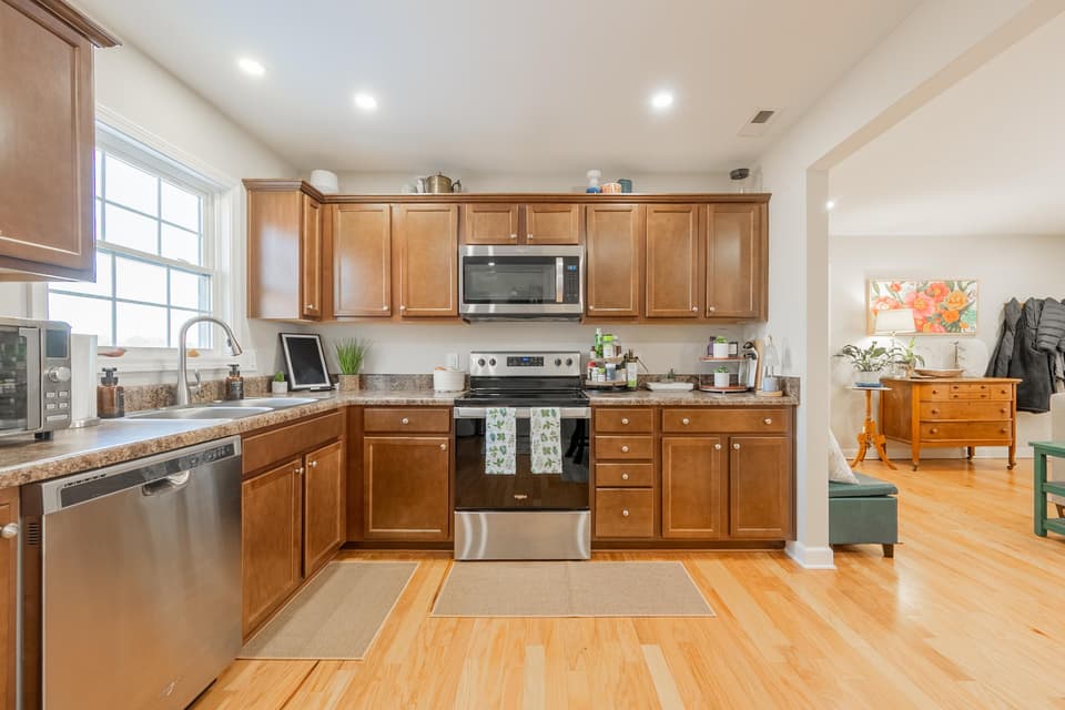 470 Depot Street NE, photo 22 of 40