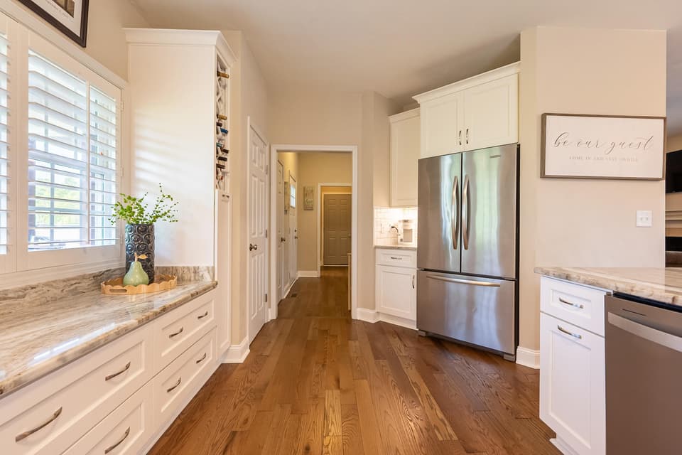 1136 Crosscreek Drive, photo 24 of 40