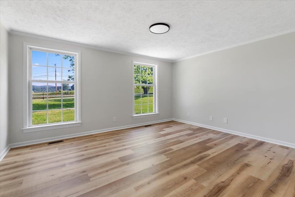 1931 Dominion Drive, photo 24 of 40