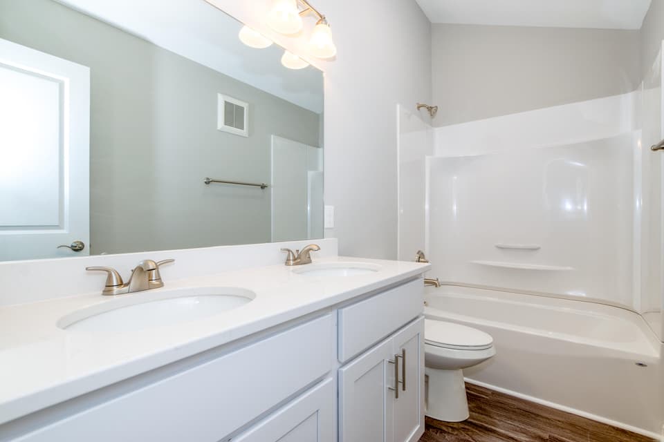 360 Tomahawk Drive, photo 29 of 32