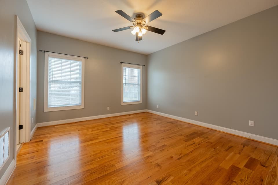 305 Meadow Drive, photo 26 of 40