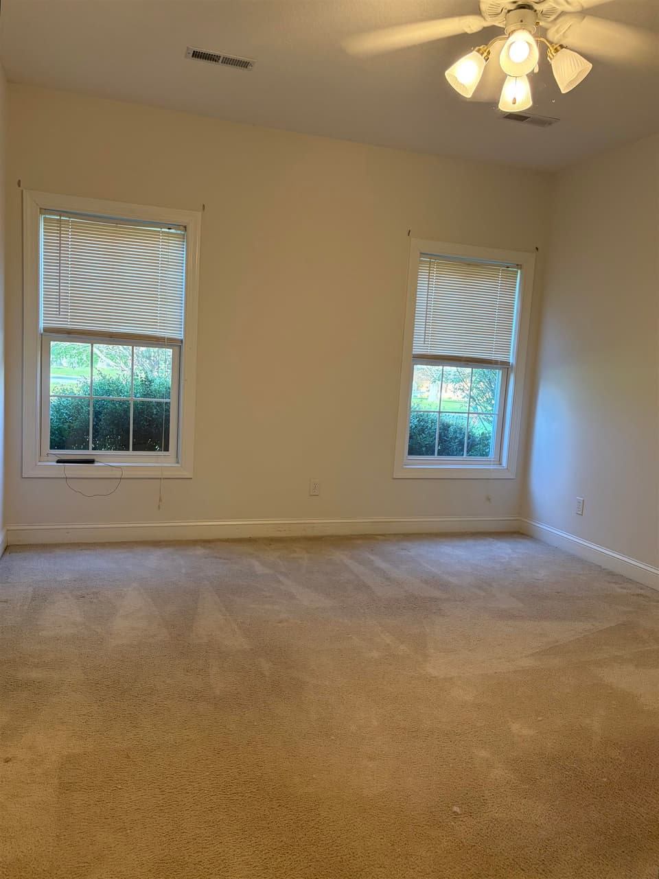 40 Jessie Circle, photo 9 of 14