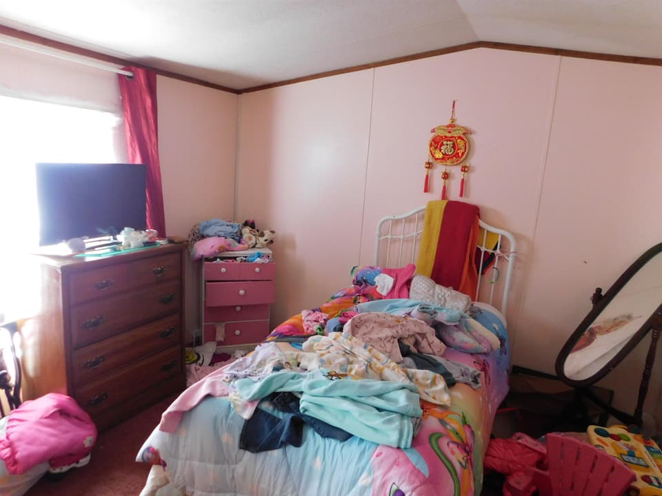 150 Quality Road, photo 3 of 6