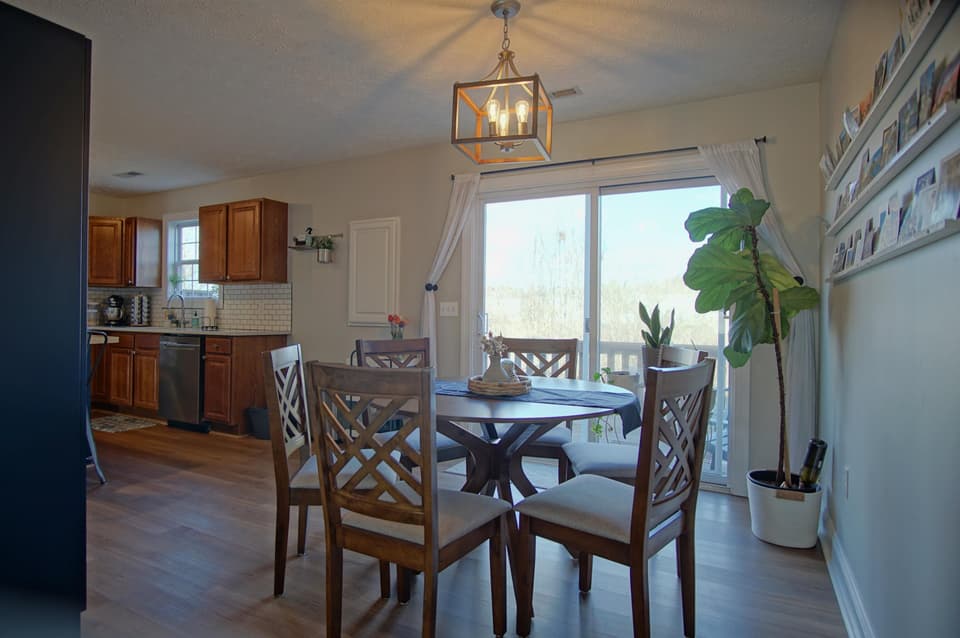 375 Oak Tree Boulevard, photo 10 of 34