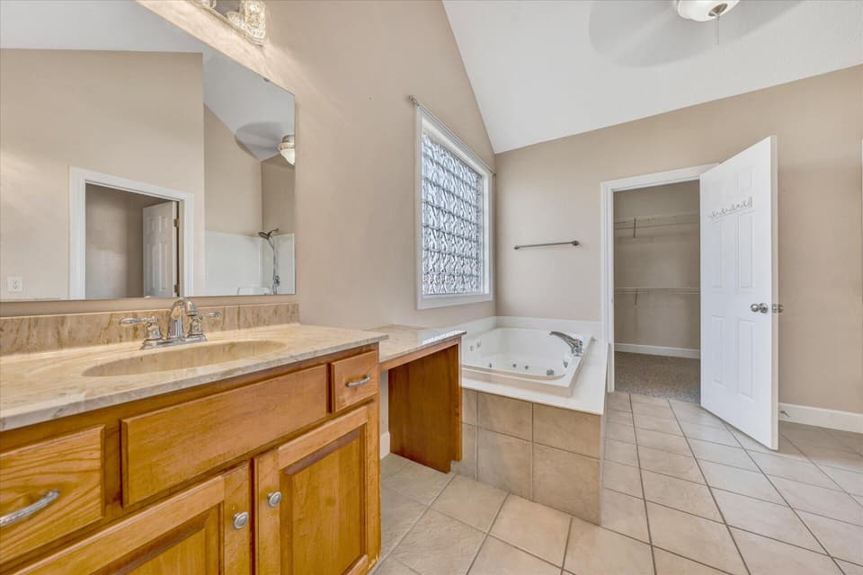 2075 Lake Vista Dr, photo 38 of 38