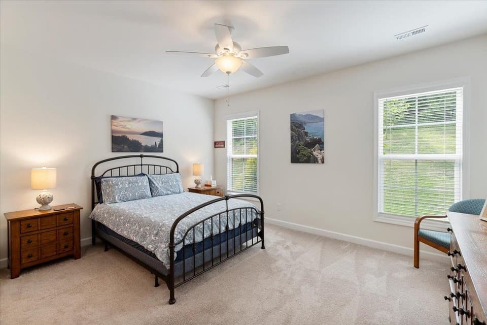 195 Hamilton Avenue NW, photo 13 of 37