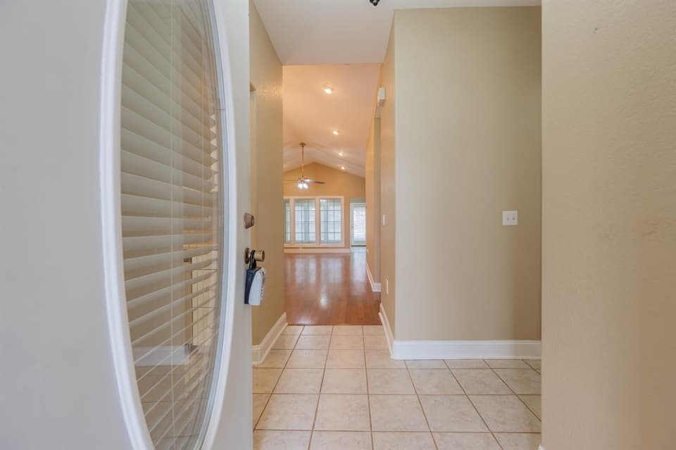 160 Windsong Lane, photo 7 of 40