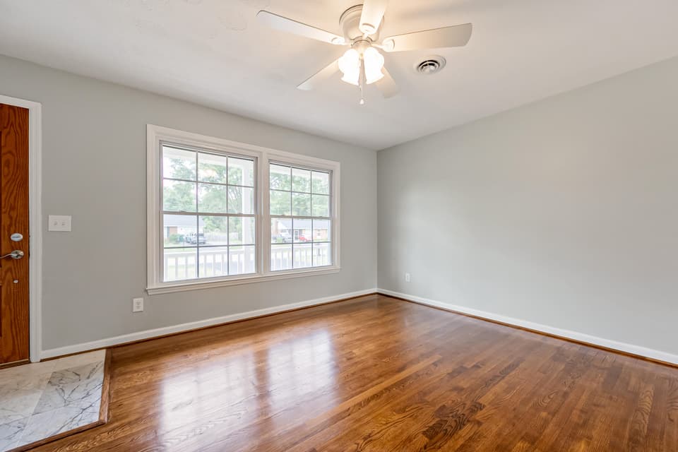 265 Ash Drive, photo 6 of 35