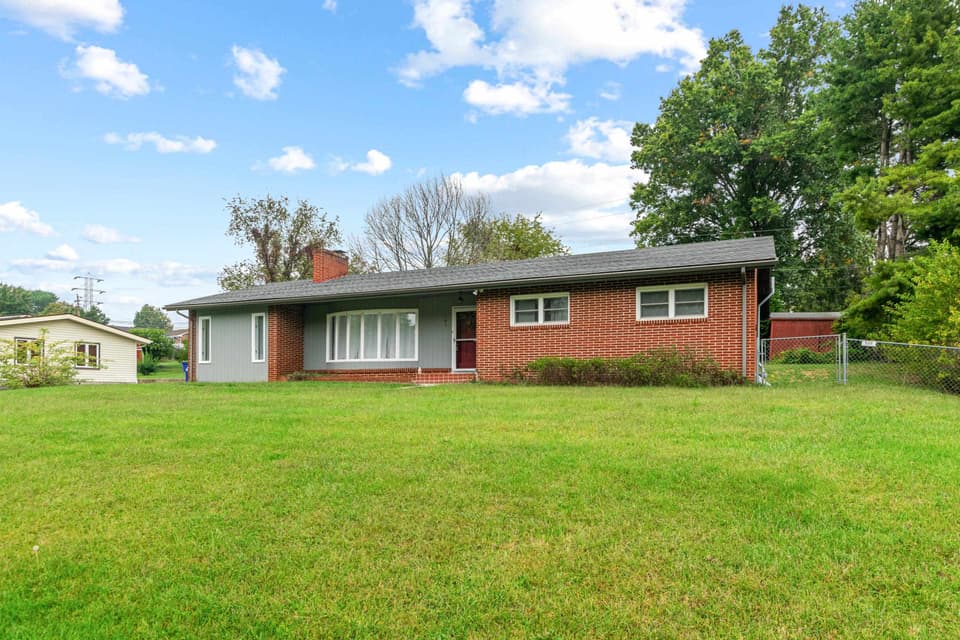 145 Kimball Lane, photo 2 of 39