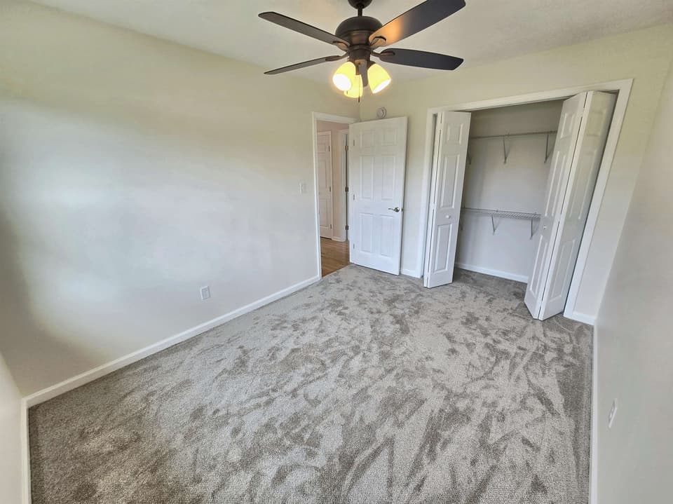 1260 King Street, photo 19 of 29