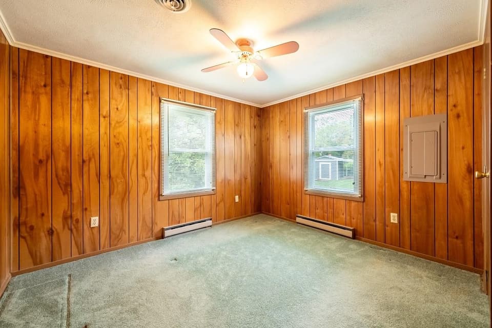 1045 Brown Street, photo 23 of 40