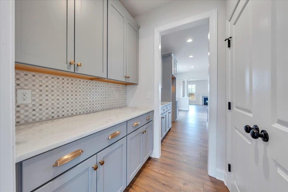 1135 Round Meadow Drive, photo 10 of 40