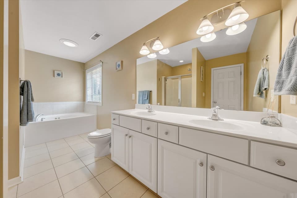 2065 Lake Vista Drive, photo 32 of 40
