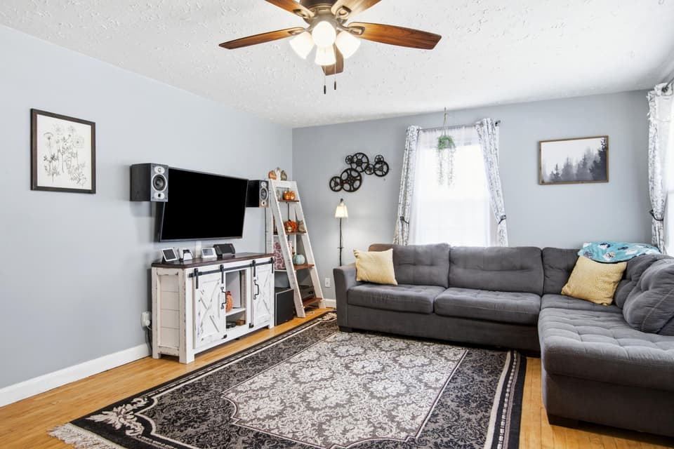270 Haymaker Street, photo 5 of 35