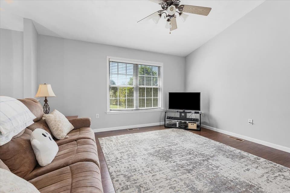 740 Independence Boulevard, photo 7 of 40