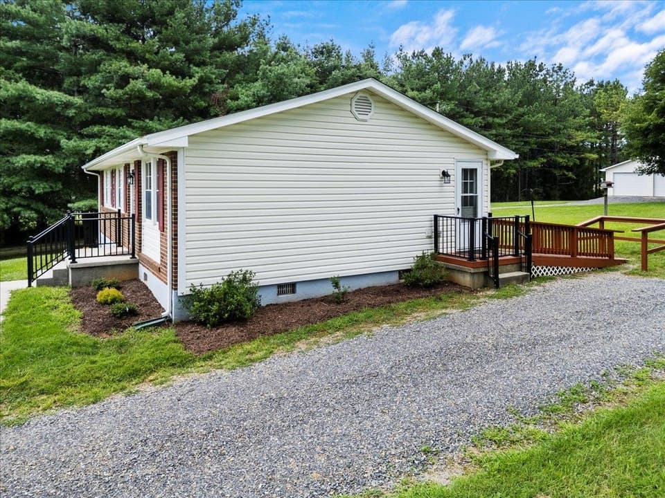 3074 Seven Mile Tree Road, photo 28 of 40