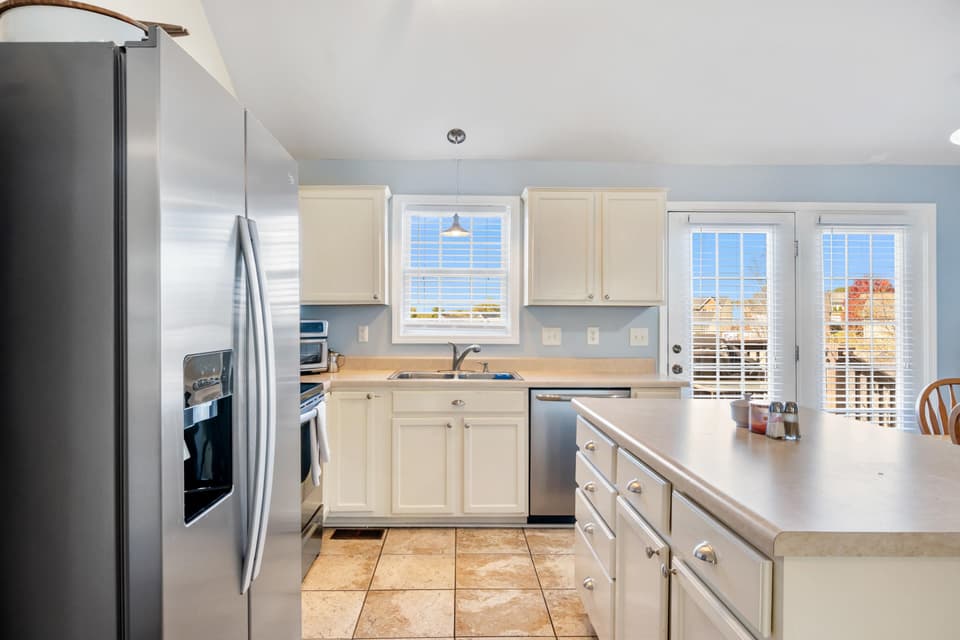 805 New Village Drive NW, photo 14 of 40