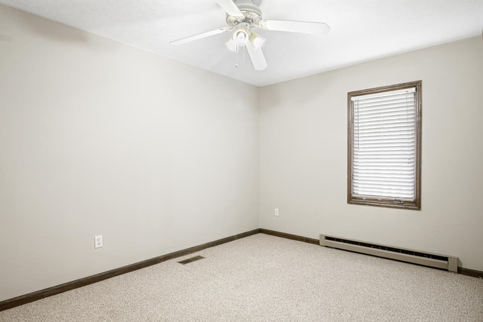 395 Arrowhead Trail, photo 22 of 40