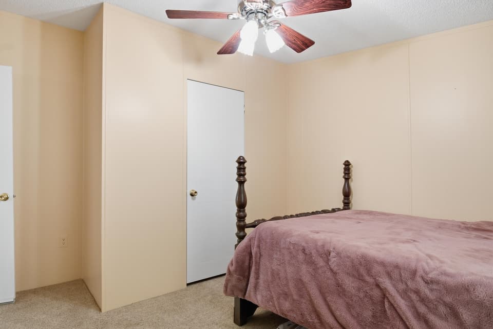 670 Liberty Street NE, photo 20 of 38