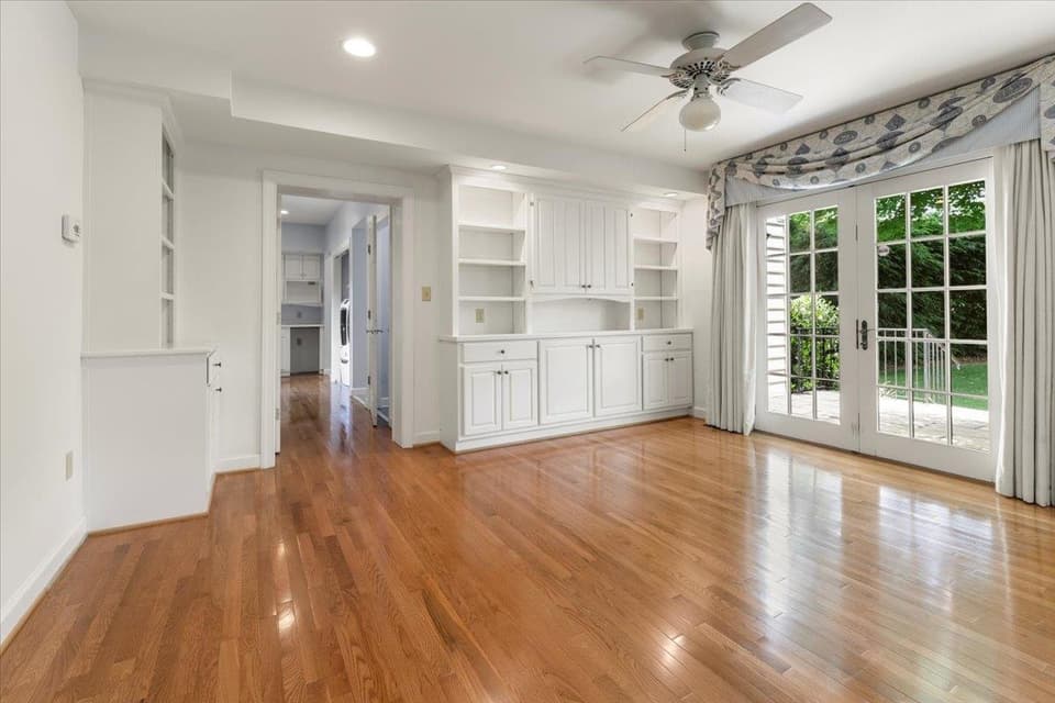 940 Oak Drive, photo 23 of 40