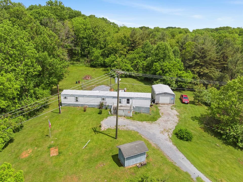 1516 Gunston Road, photo 11 of 40