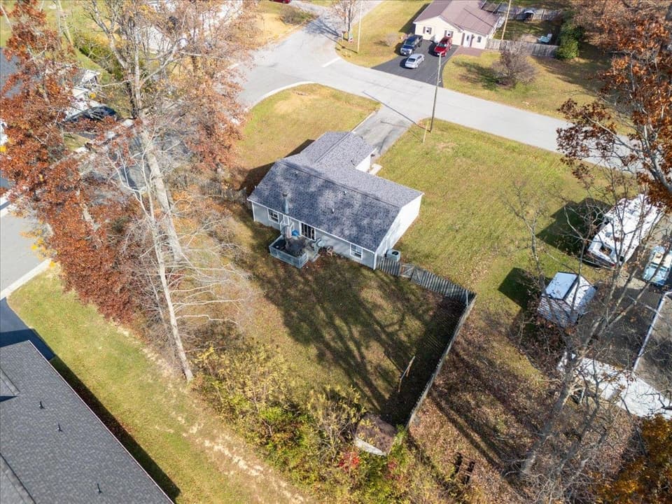 625 Curtis Drive, photo 30 of 32