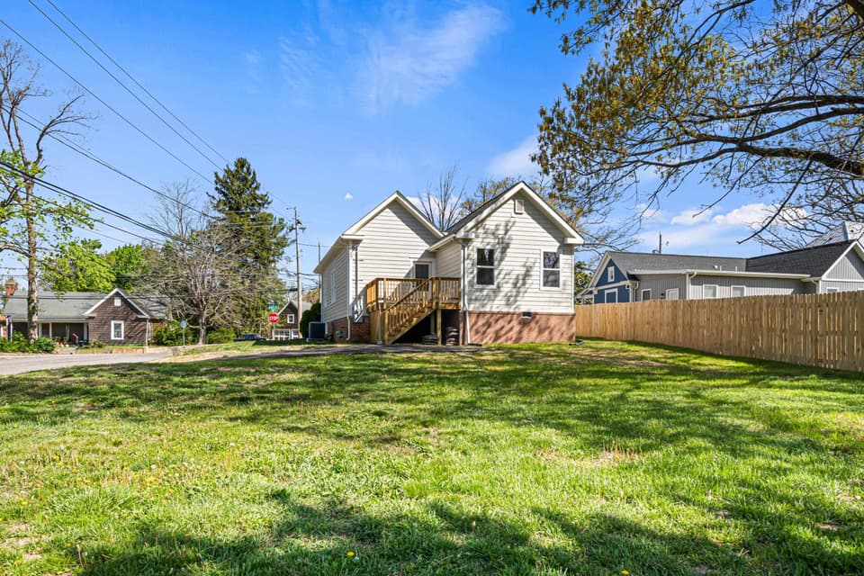 301 Park Street, photo 39 of 40