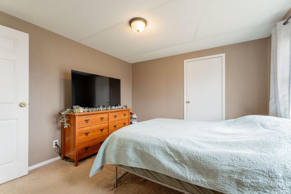 1270 Spruce St, photo 19 of 30