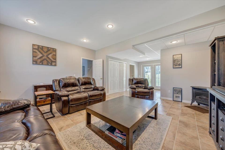 440 Chelsea Loop, photo 24 of 37
