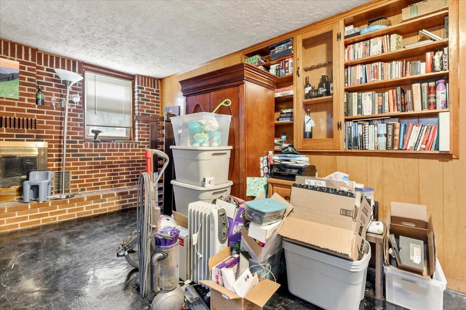 135 Griggs Street, photo 21 of 36