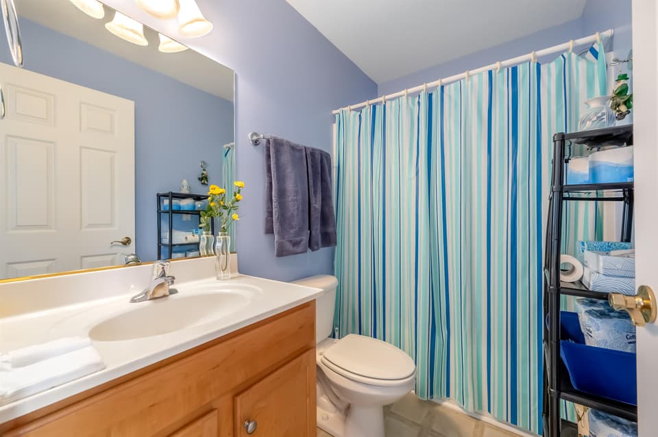 300 Meadow Drive, photo 33 of 40