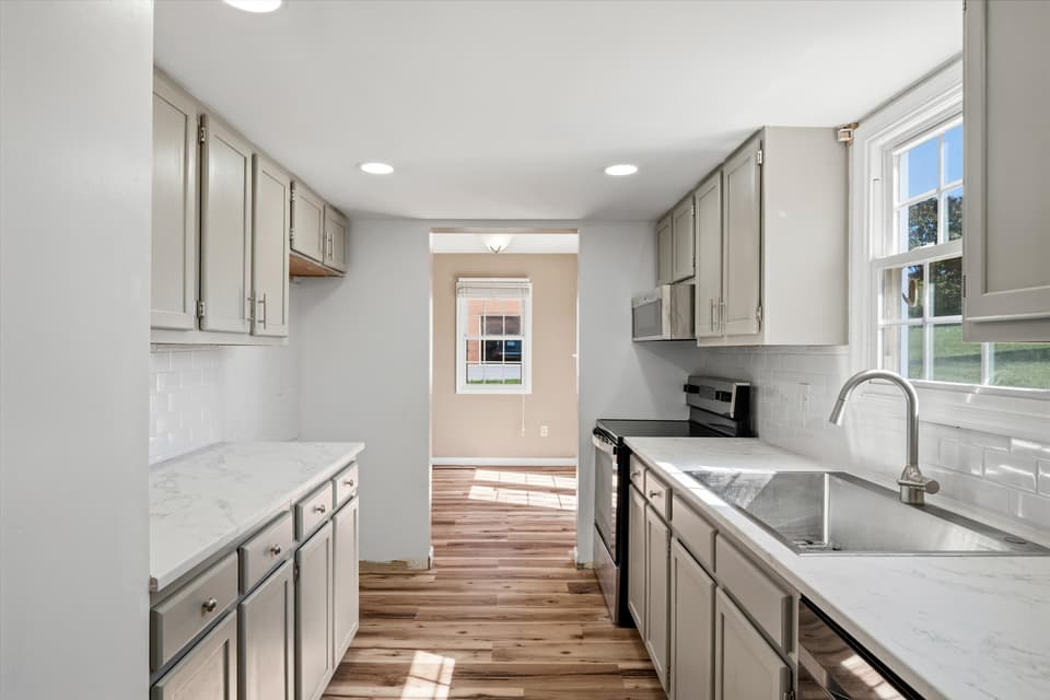 1435 West View Drive, photo 27 of 40