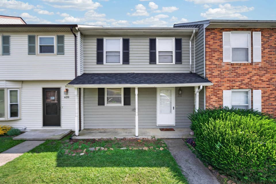 630 Cambria Street NW, Christiansburg, VA