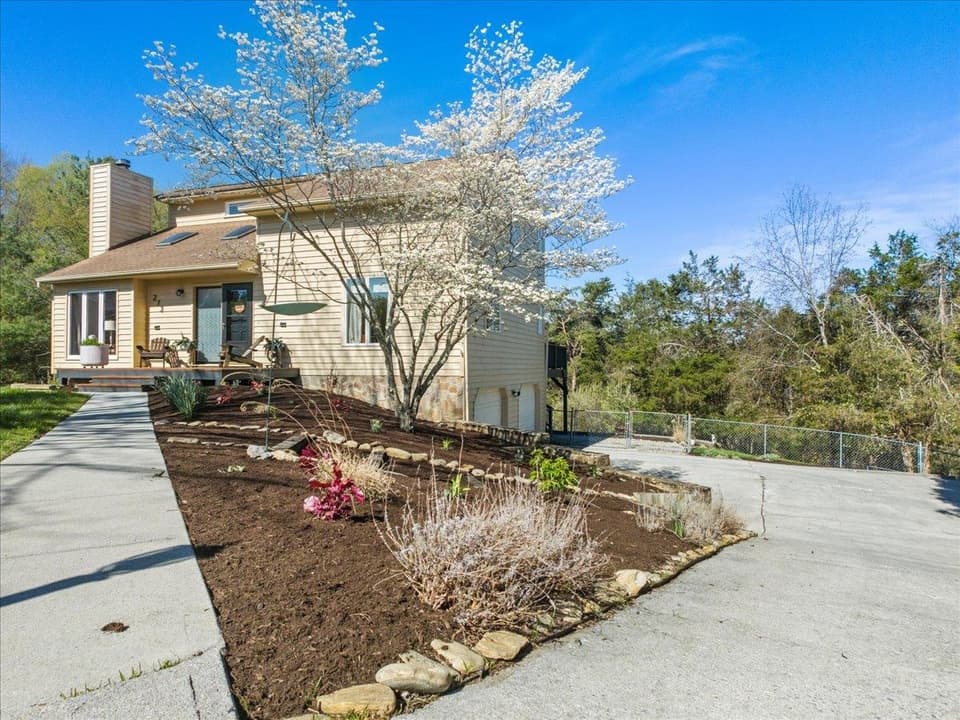 275 Morning Star Lane, photo 18 of 40