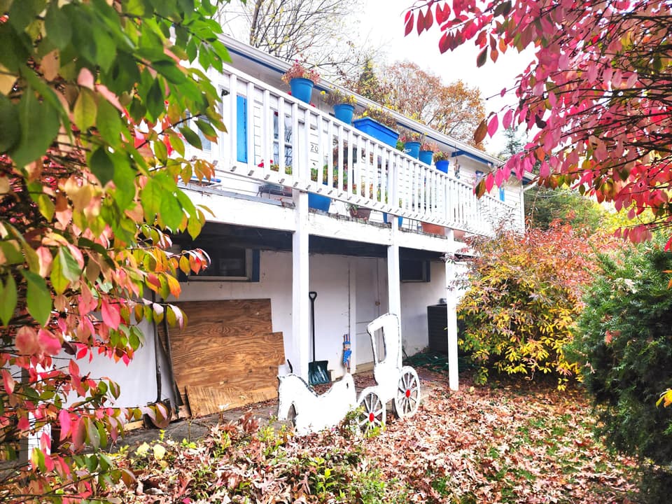 520 School Lane, photo 32 of 36
