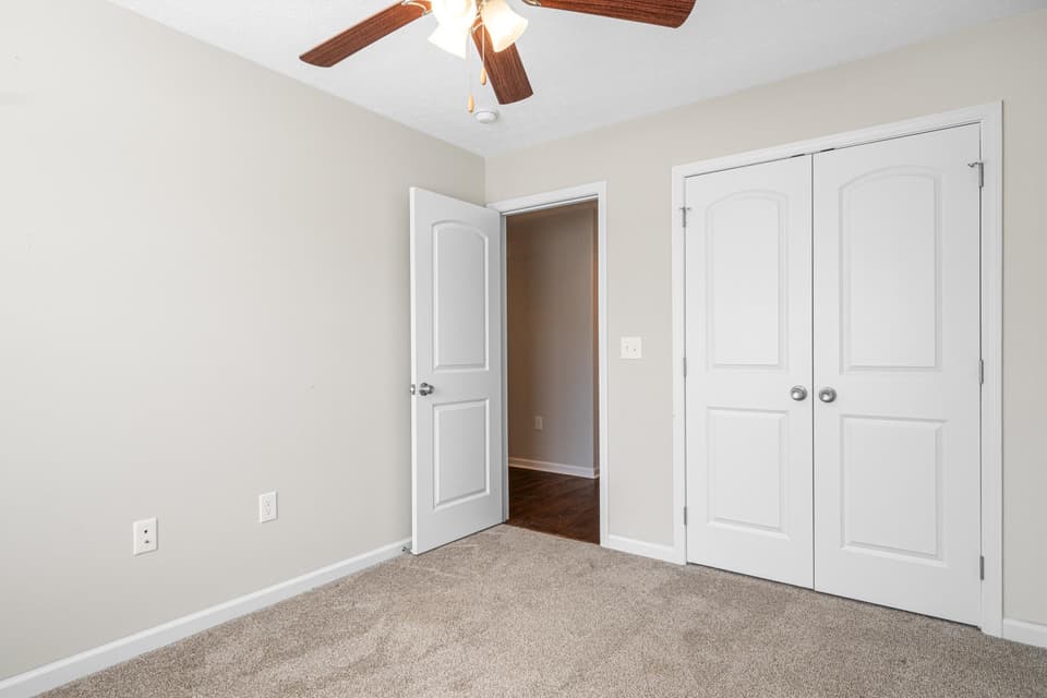 2130 Glade Drive SE, photo 30 of 38