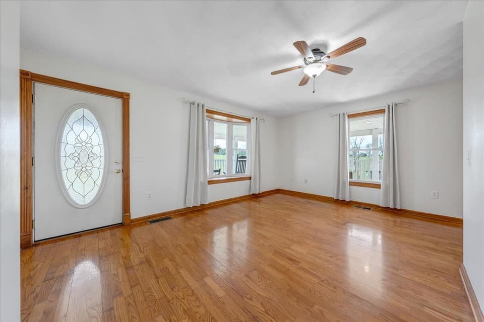 3624 Dairy Road, photo 6 of 38