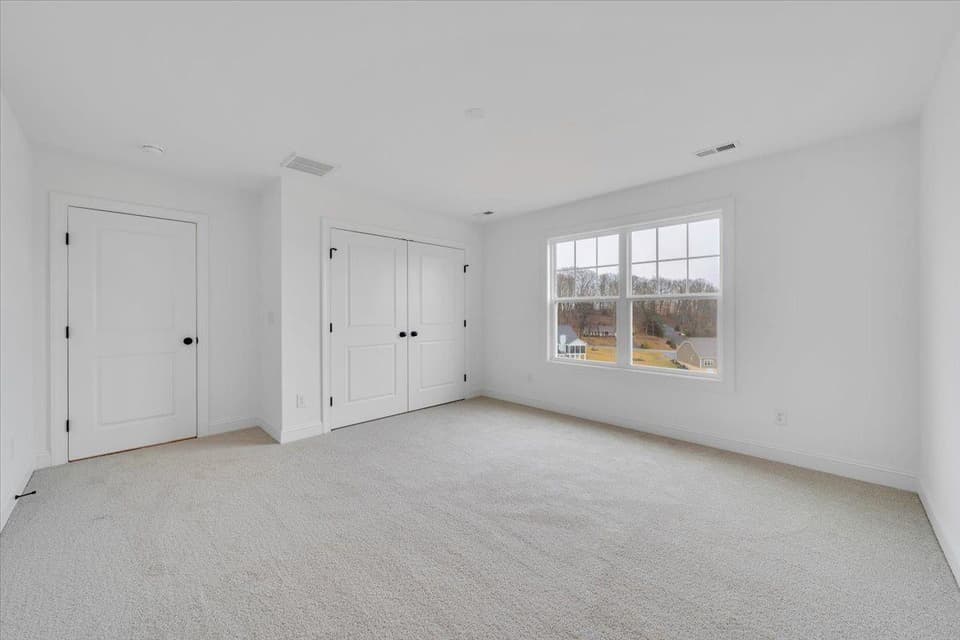 1107 Round Meadow Drive, photo 37 of 40