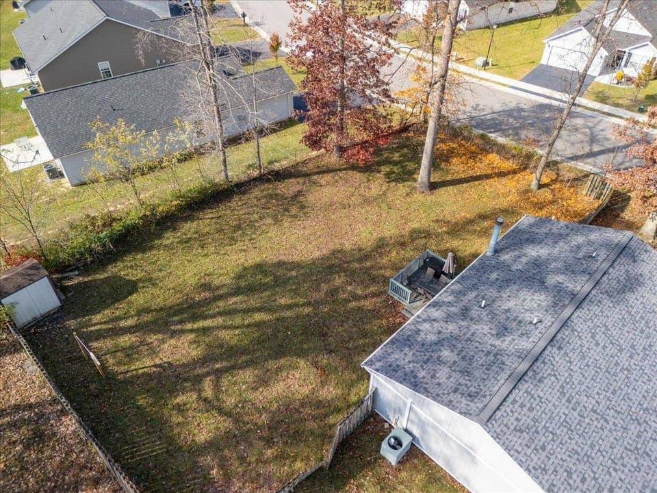 625 Curtis Drive, photo 23 of 32