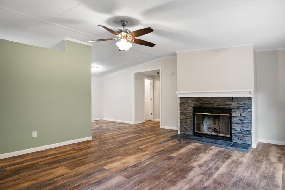 1670 Bow Hill Road, photo 2 of 33