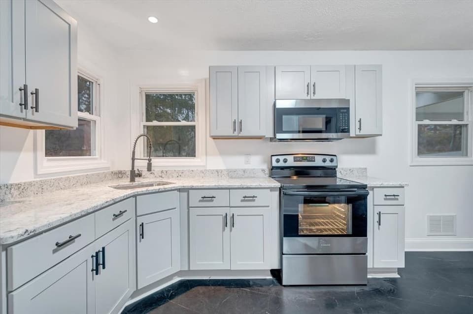 1513 Blair Street, photo 14 of 26