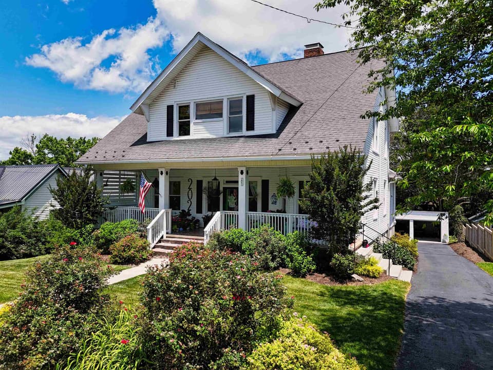 202 S Franklin Street, Christiansburg, VA