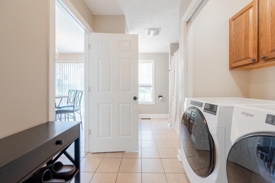 780 Oaktree Boulevard, photo 32 of 40