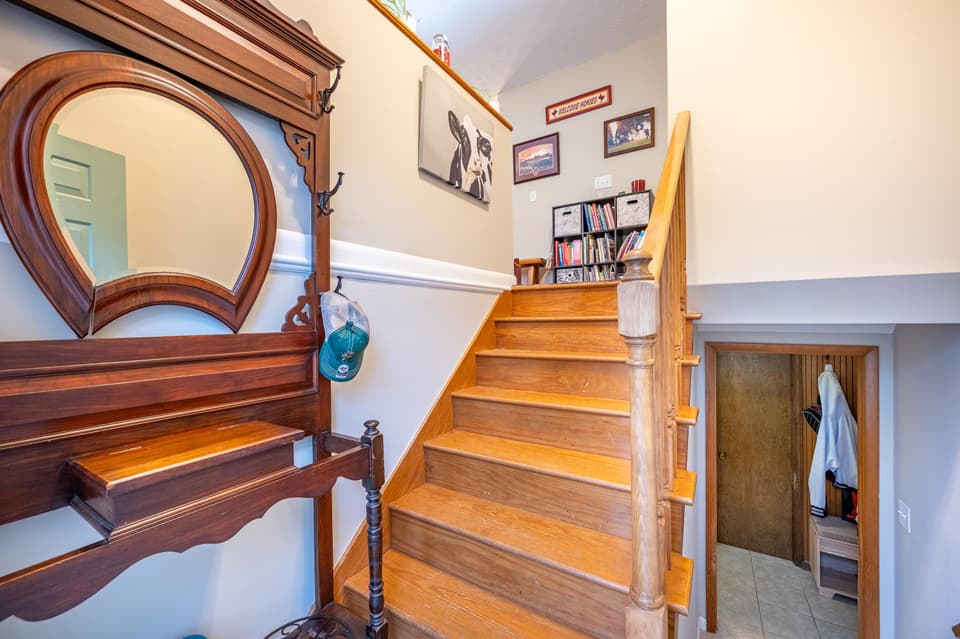 460 Mulberry Drive SW, photo 13 of 40