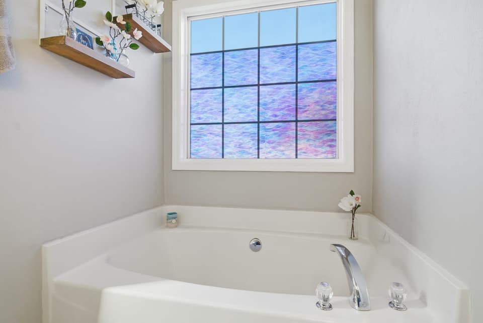 310 Windsor Drive, photo 25 of 40