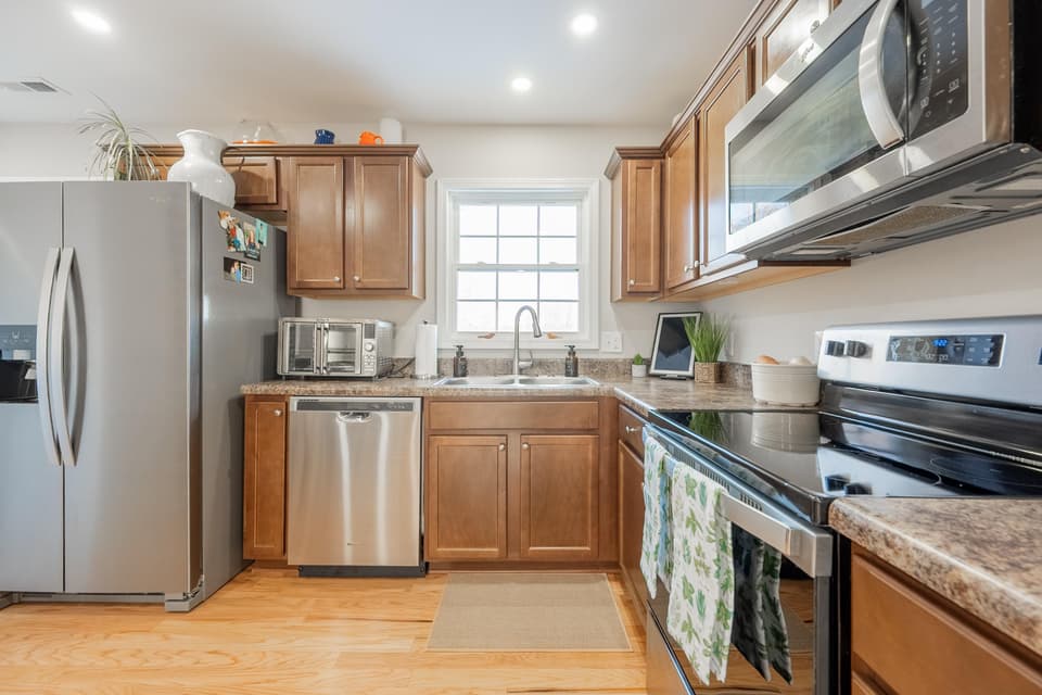 470 Depot Street NE, photo 21 of 40
